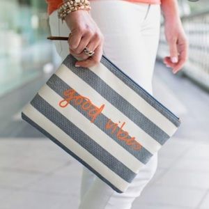 Brand new good vibes Stella and dot clutch